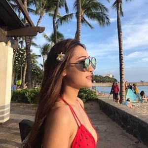 Meet your Posher, Junnie